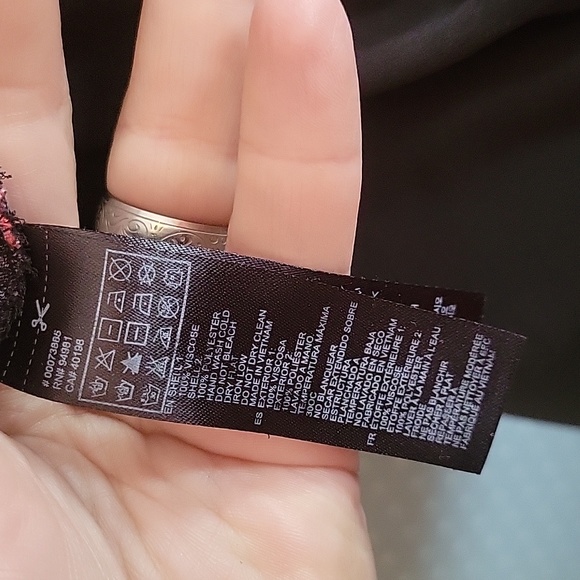 Forever 21 plus - Picture 4 of 5